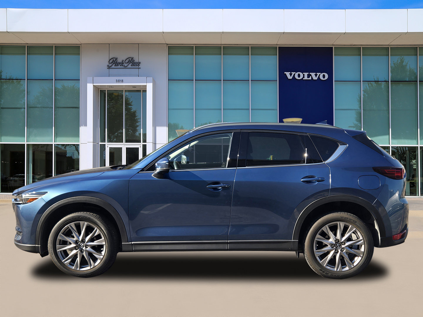 Used 2020 MAZDA CX-5 Grand Touring image 3
