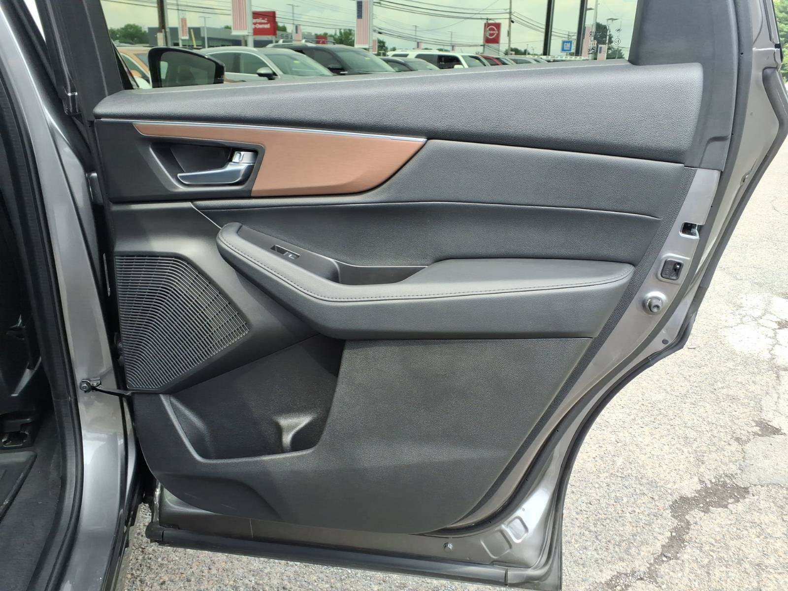 Used 2022 Acura MDX SH-AWD image 29