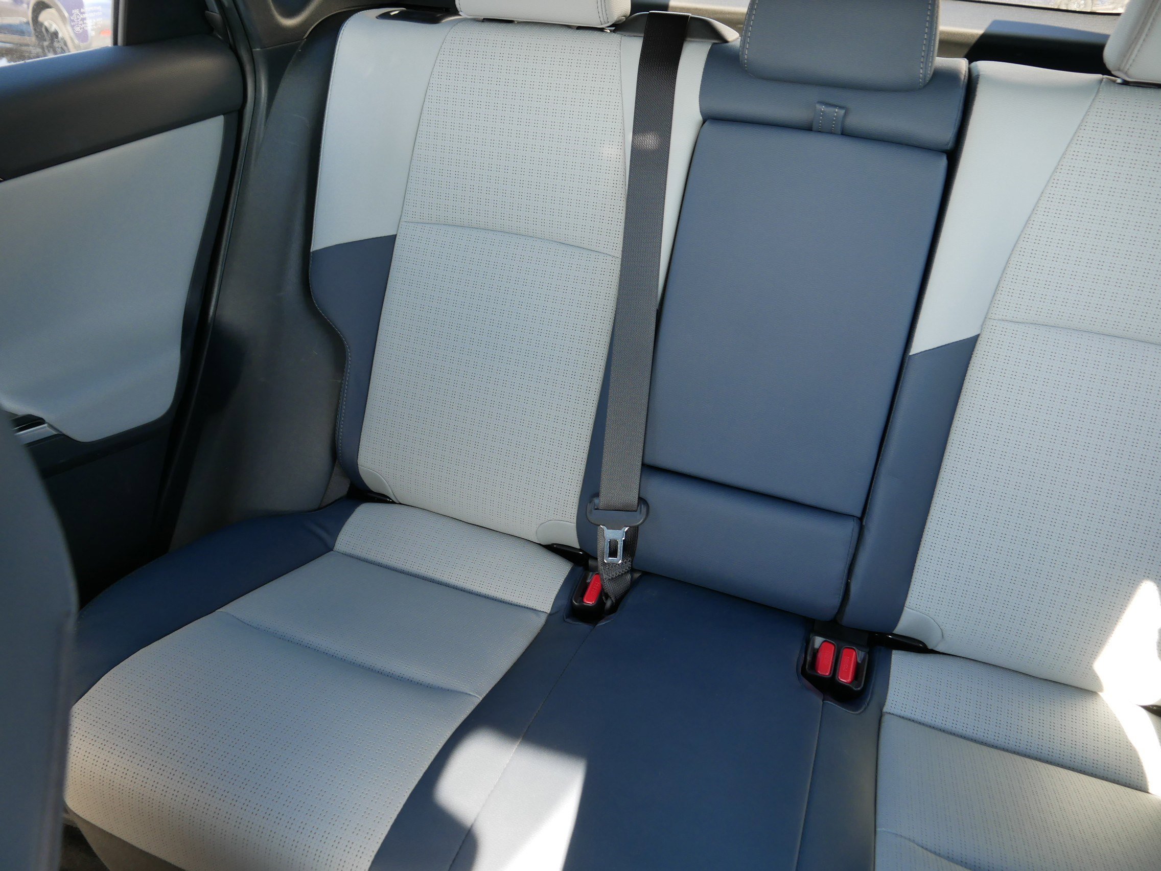 Used 2023 Subaru Solterra Limited image 12