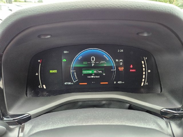 Used 2025 Toyota Camry LE FWD image 27