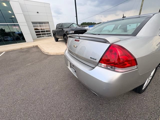Used 2008 Chevrolet Impala LTZ FWD image 5