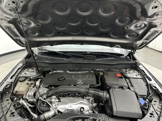 Used 2023 Mercedes-Benz GLB 250 4MATIC image 25