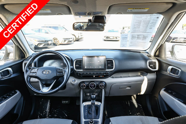 Certified 2025 Hyundai Venue SEL FWD image 13