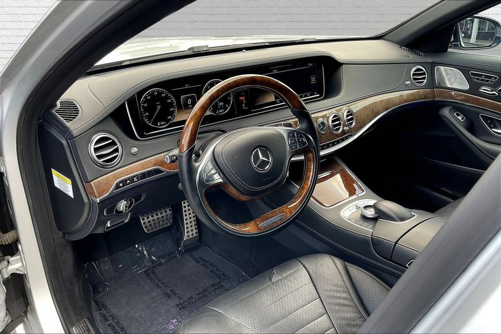 Used 2014 Mercedes-Benz S 550 Sedan image 16
