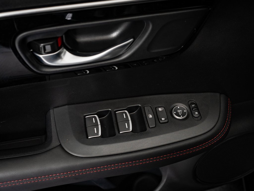 Certified 2025 Acura ADX A-Spec image 28