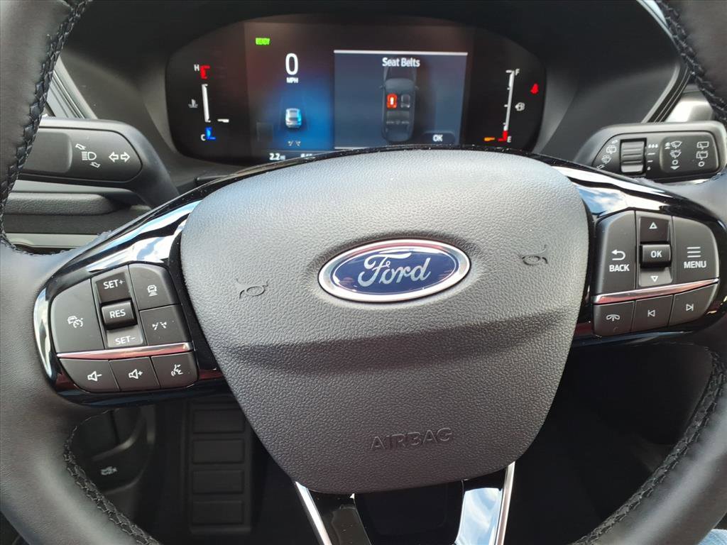 New 2026 Ford Escape SE image 16