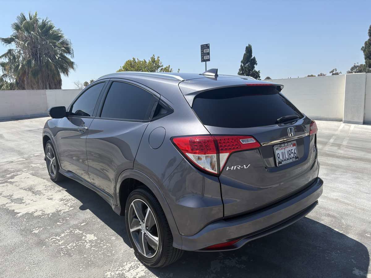 Used 2019 Honda HR-V Touring image 11