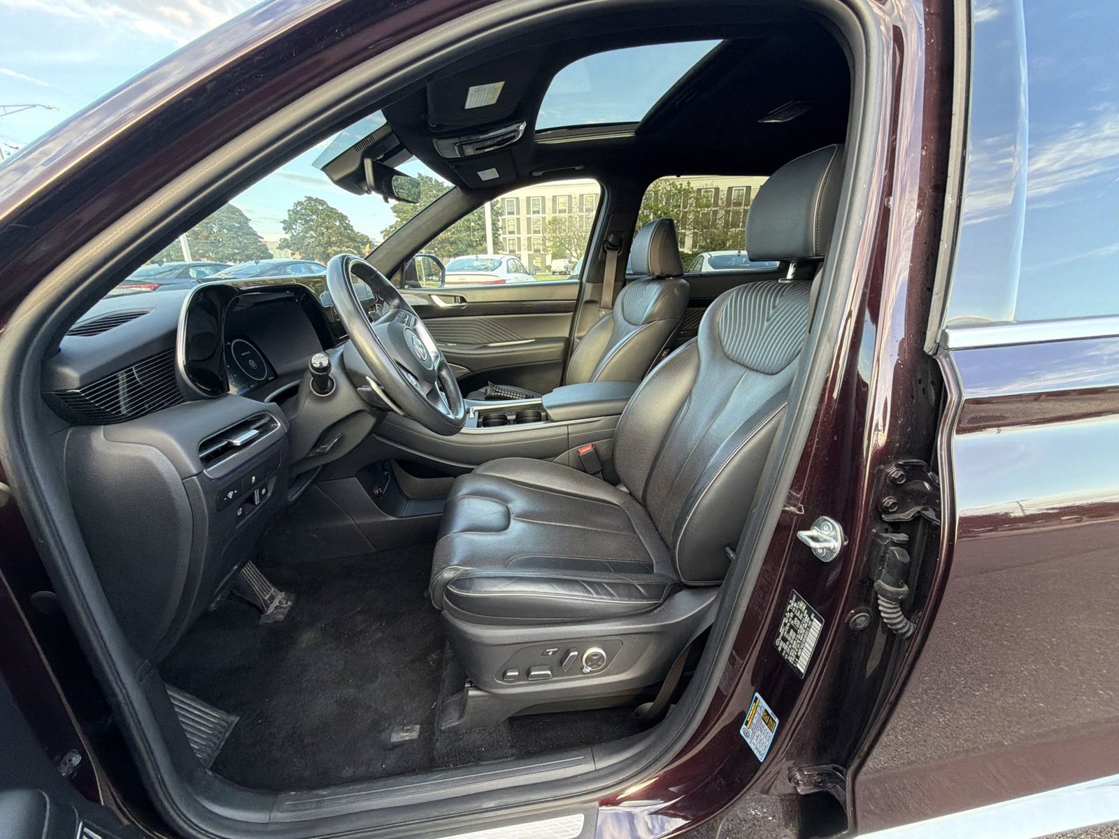 Used 2024 Hyundai Palisade Calligraphy FWD image 13