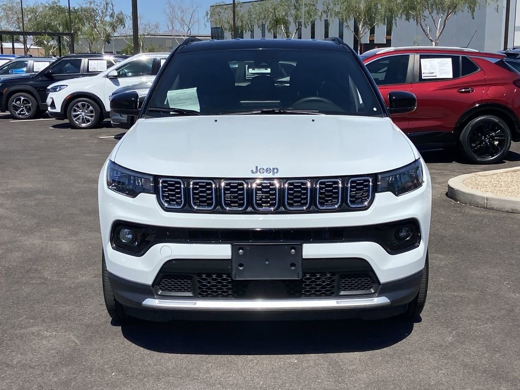 Used 2025 Jeep Compass Limited AWD/4WD image 3