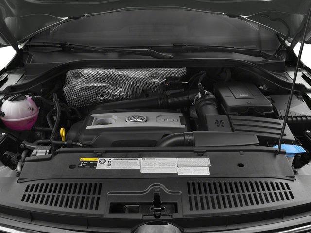 Used 2016 Volkswagen Tiguan R-Line AWD/4WD image 16
