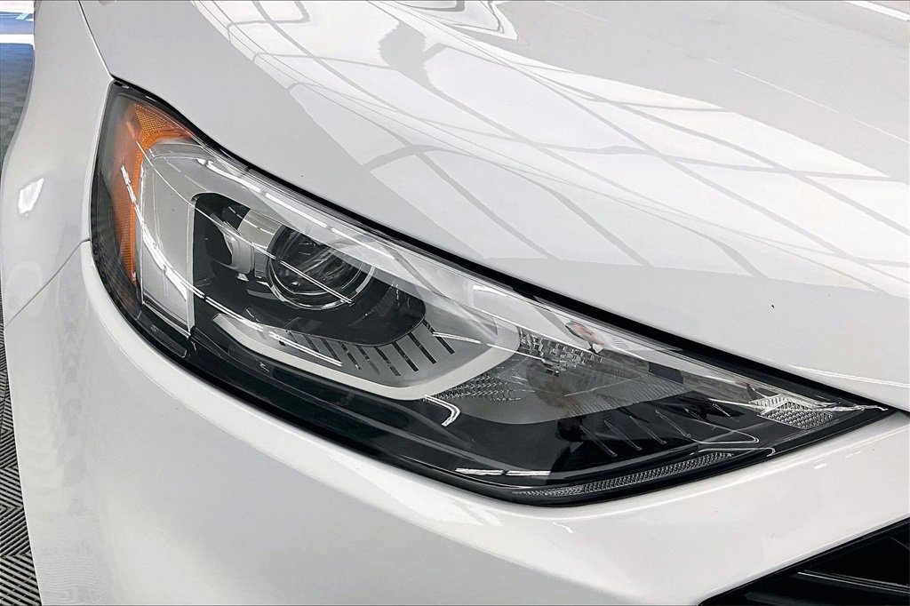 Used 2022 Ford Edge SE w/ Black Appearance Package image 29