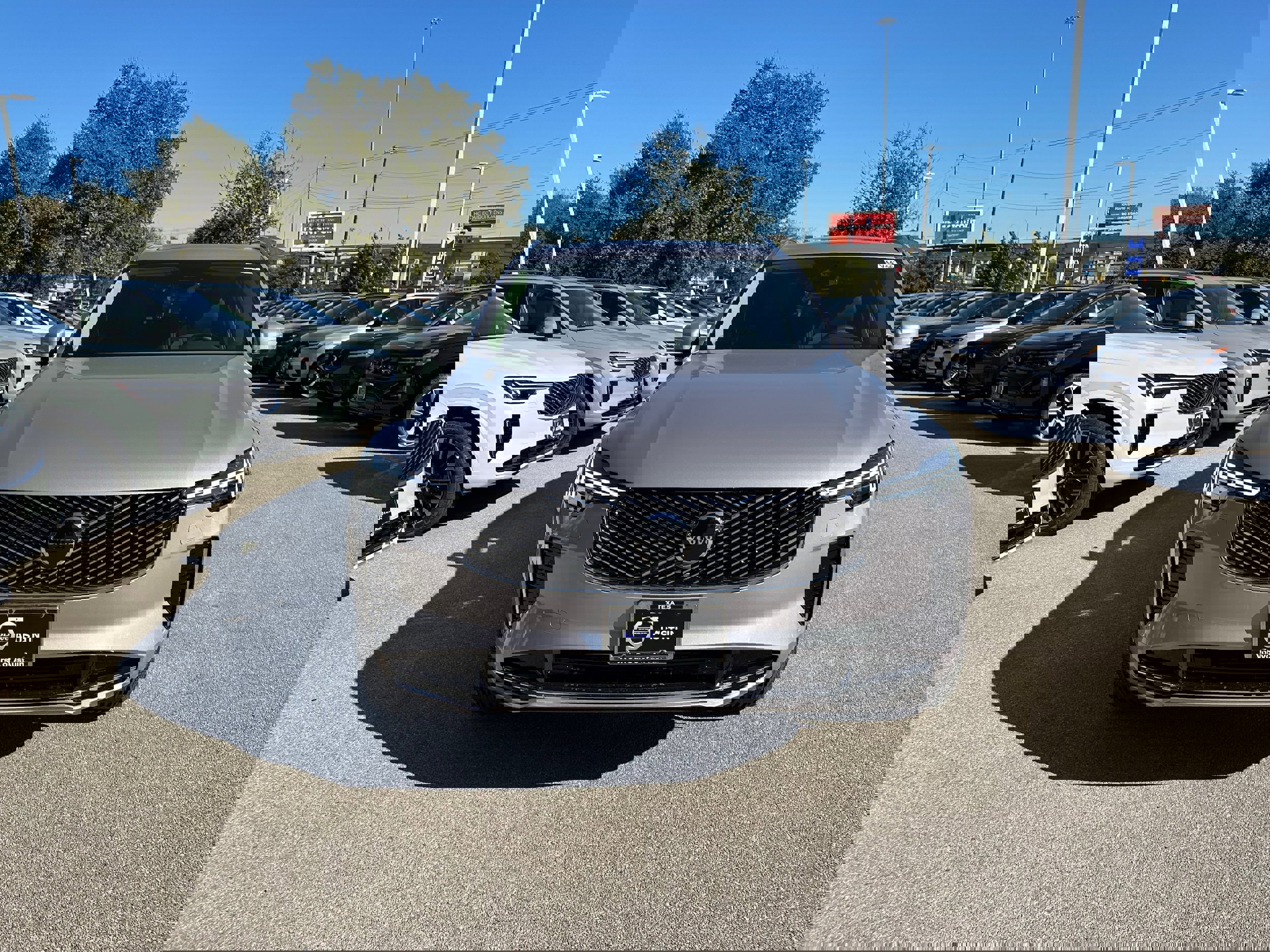 New 2026 Volvo XC90 B5 Core image 6