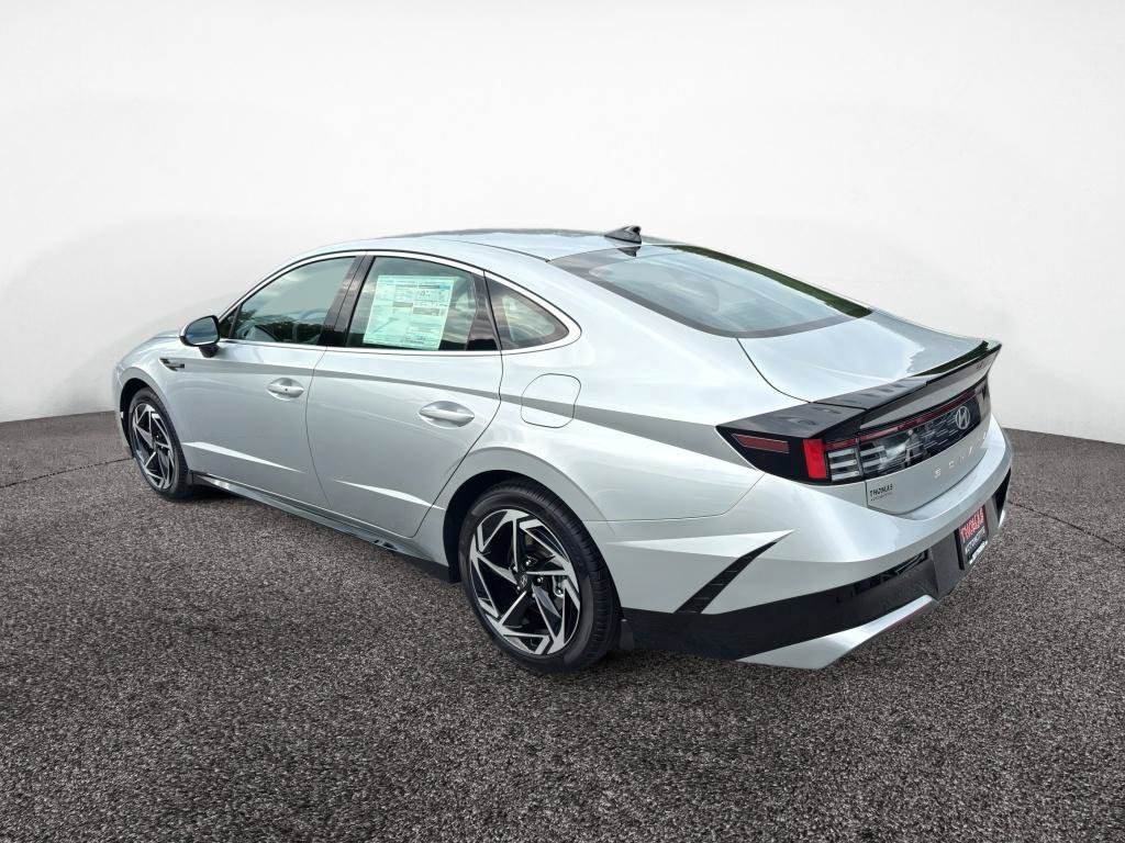 New 2026 Hyundai Sonata SEL FWD image 8