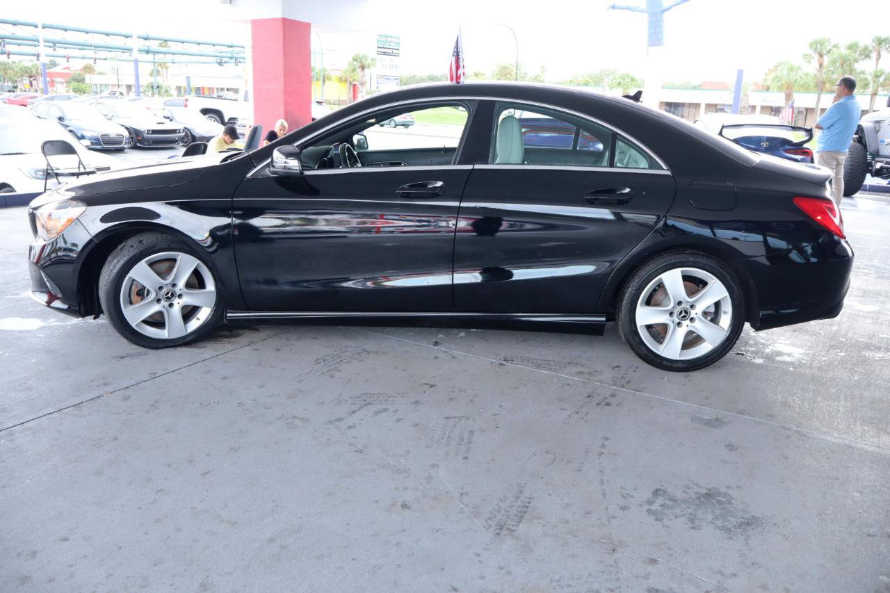 Used 2018 Mercedes-Benz CLA 250 image 10