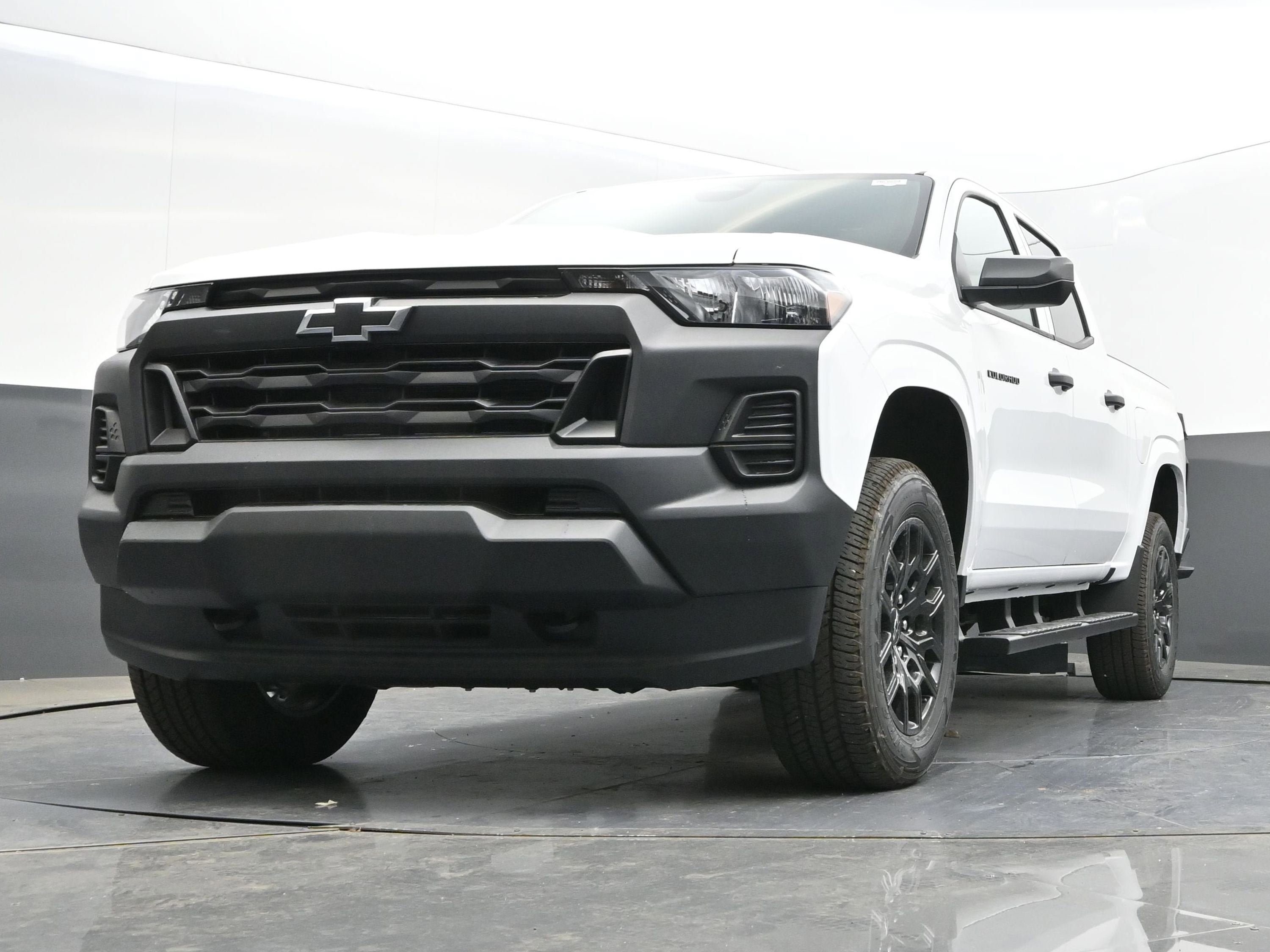 New 2026 Chevrolet Colorado W/T w/ WT Custom Package AWD/4WD image 34