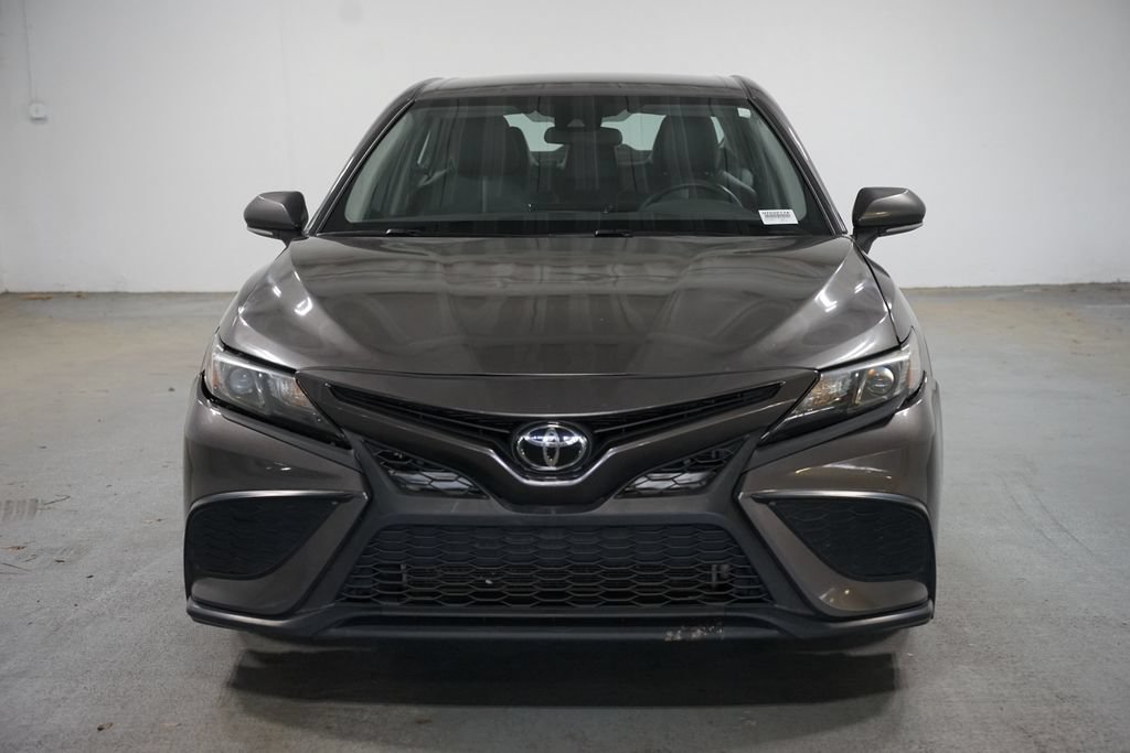 Certified 2023 Toyota Camry SE FWD image 2
