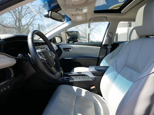 Used 2015 Toyota Avalon Limited w/ Technology Package image 8