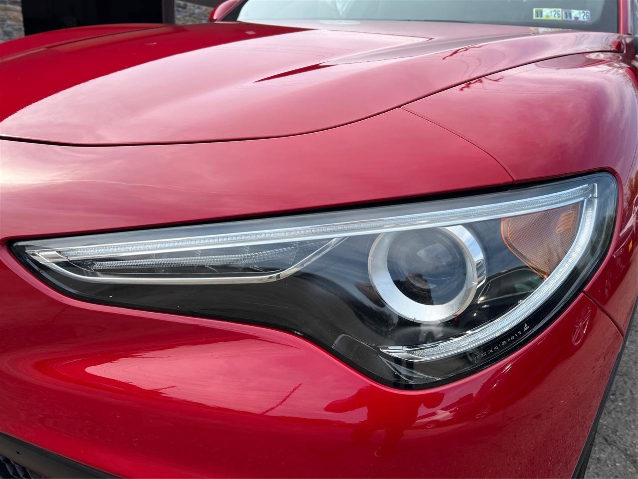 Used 2019 Alfa Romeo Stelvio Ti Sport w/ Quick Order Package 22S Sport AWD/4WD image 18