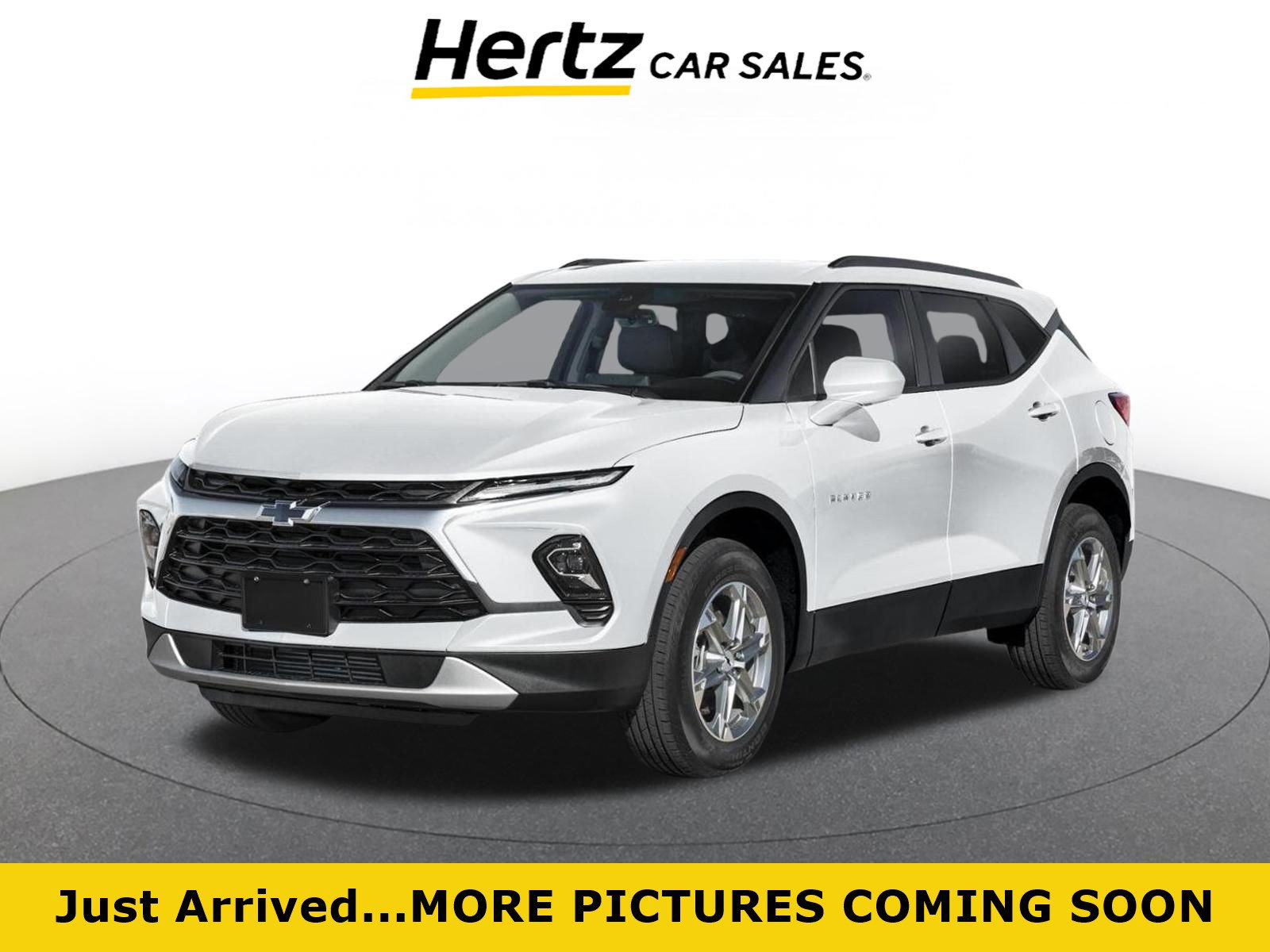 Used 2026 Chevrolet Blazer LT FWD image 1