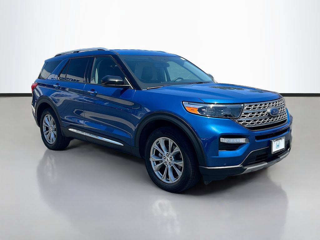 Used 2023 Ford Explorer Limited AWD/4WD image 3