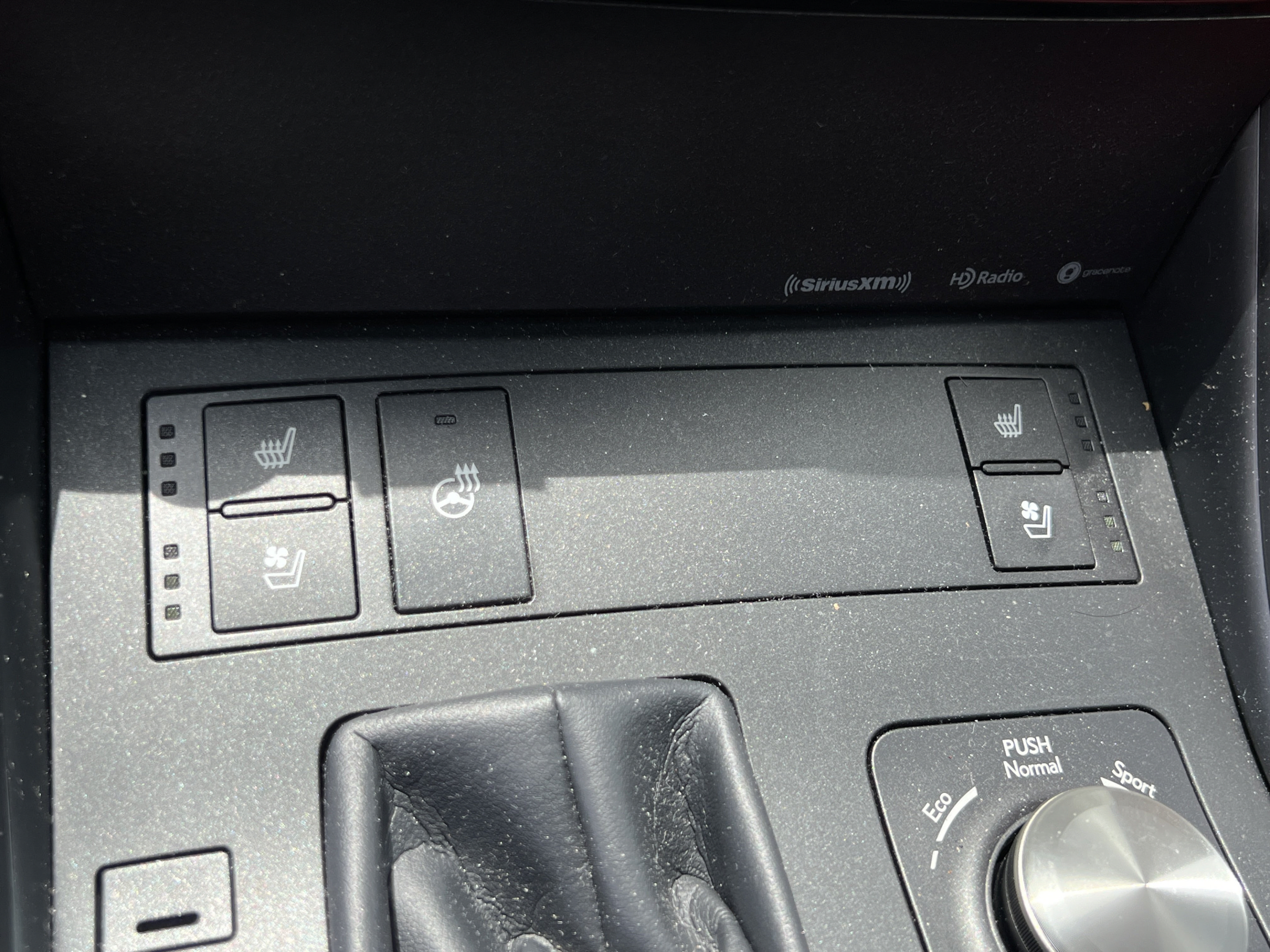 Used 2025 Lexus IS 350 F Sport RWD image 17