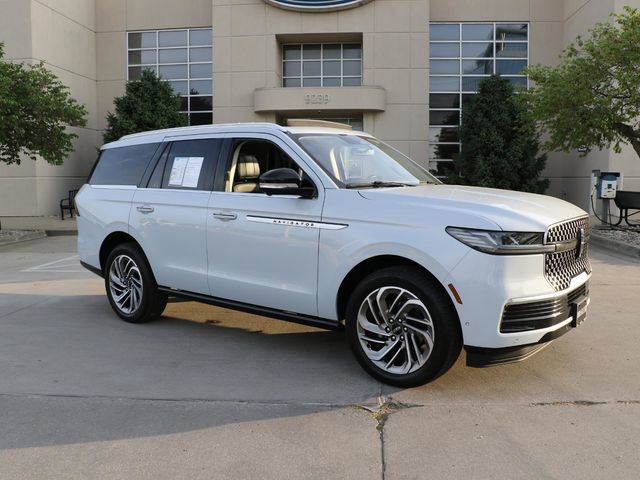 Used 2025 Lincoln Navigator Reserve