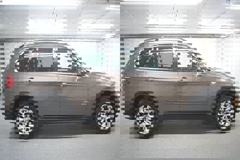 Used 2013 BMW X5 xDrive35i image 8