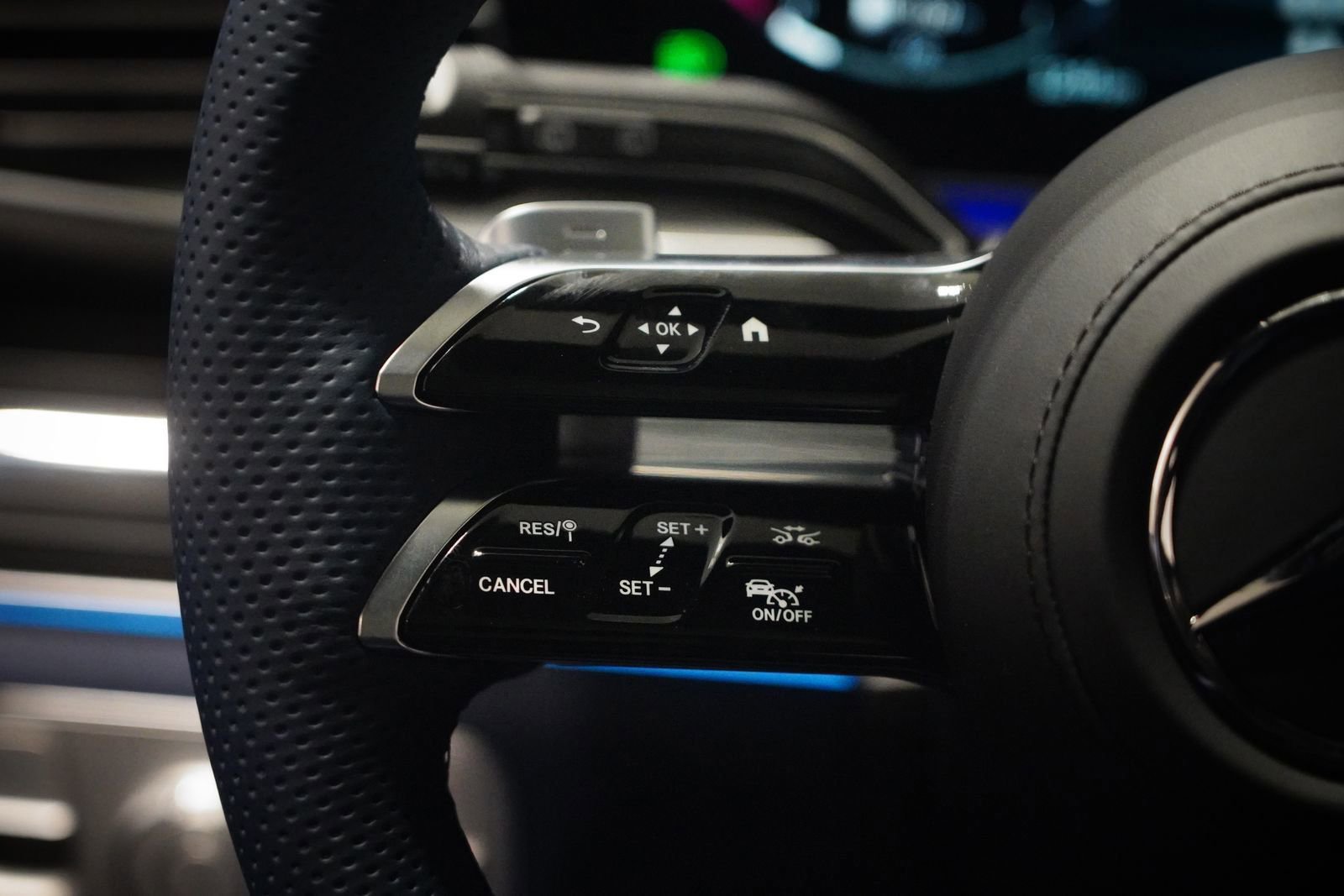 New 2026 Mercedes-Benz GLS 580 4MATIC image 20