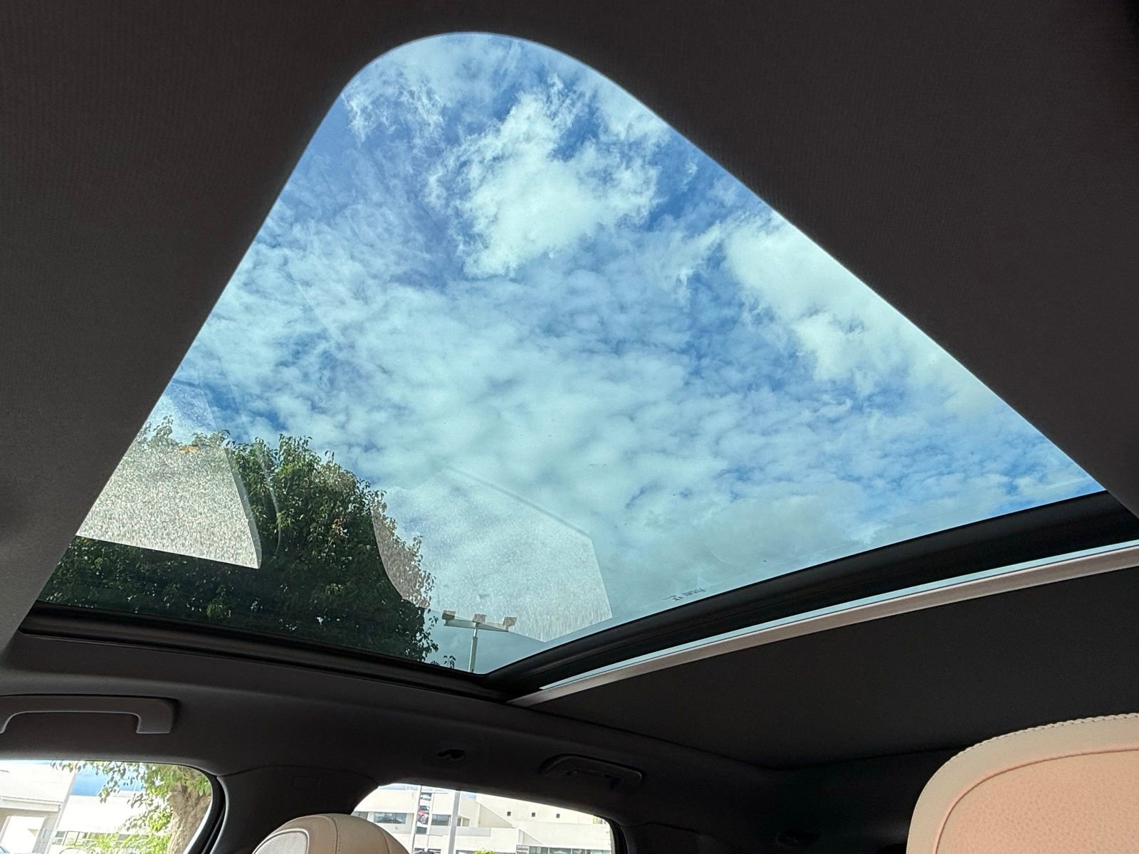 Used 2023 Porsche Cayenne image 23