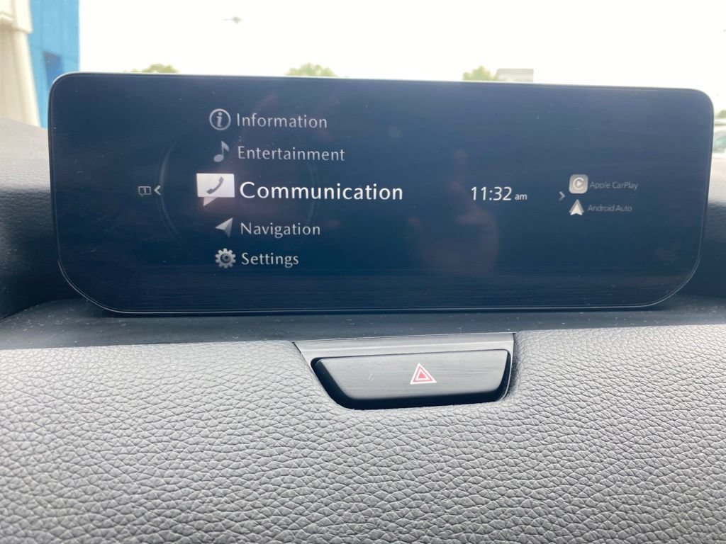 Certified 2024 MAZDA CX-90 Plug-In Hybrid w/ Preferred AWD/4WD image 10