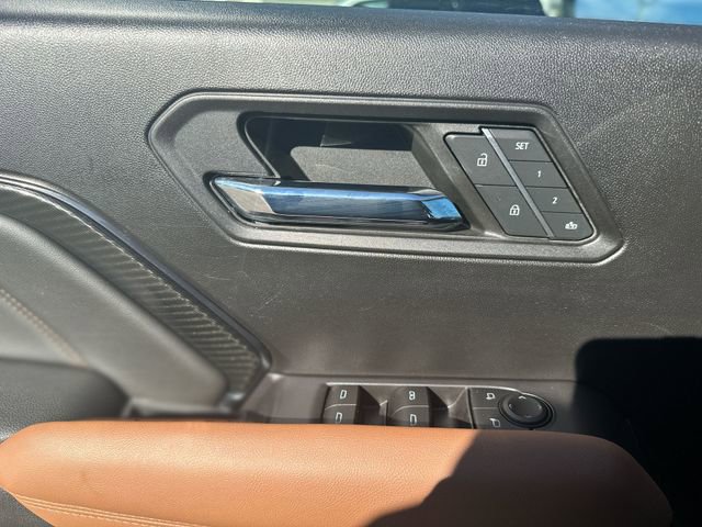 Used 2023 GMC Canyon AT4 w/ AT4 Premium Package image 14