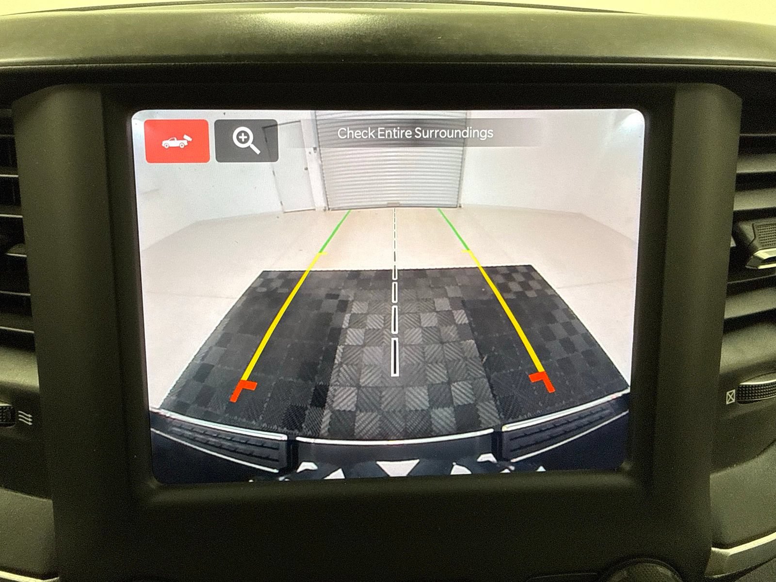 Used 2022 RAM 1500 Big Horn AWD/4WD image 22