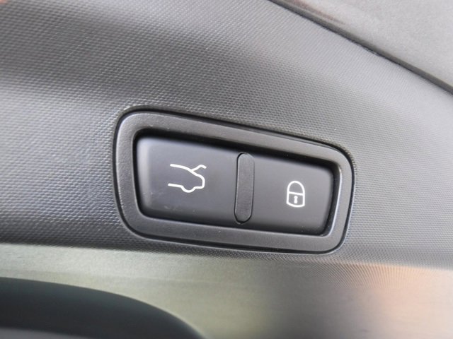 Used 2024 Alfa Romeo Stelvio Veloce image 57