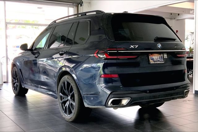 Used 2024 BMW X7 xDrive40i w/ M Sport Package AWD/4WD image 5