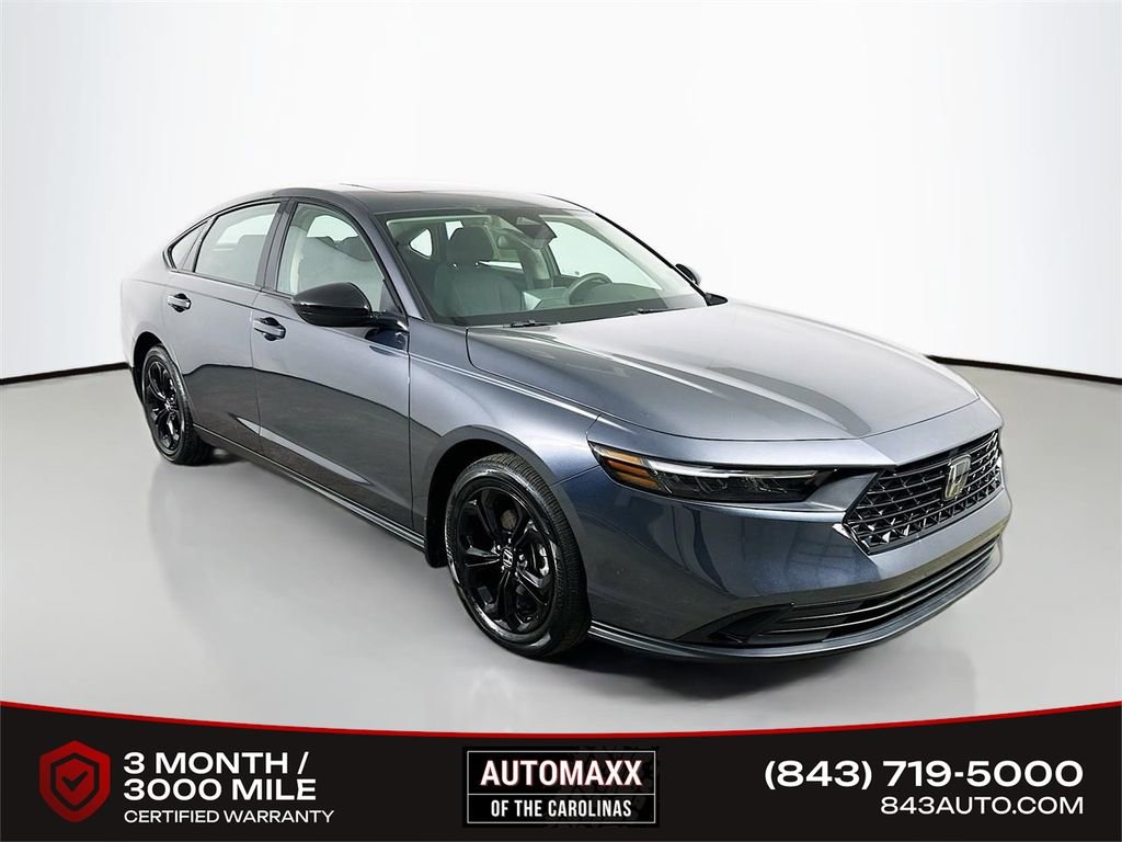 Used 2025 Honda Accord SE image 1