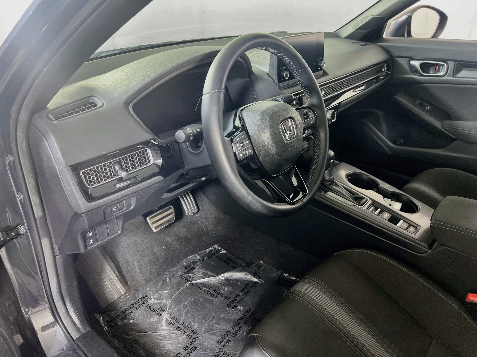 Used 2023 Honda Civic Sport image 9