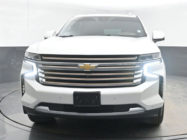 Used 2023 Chevrolet Tahoe High Country AWD/4WD image 3