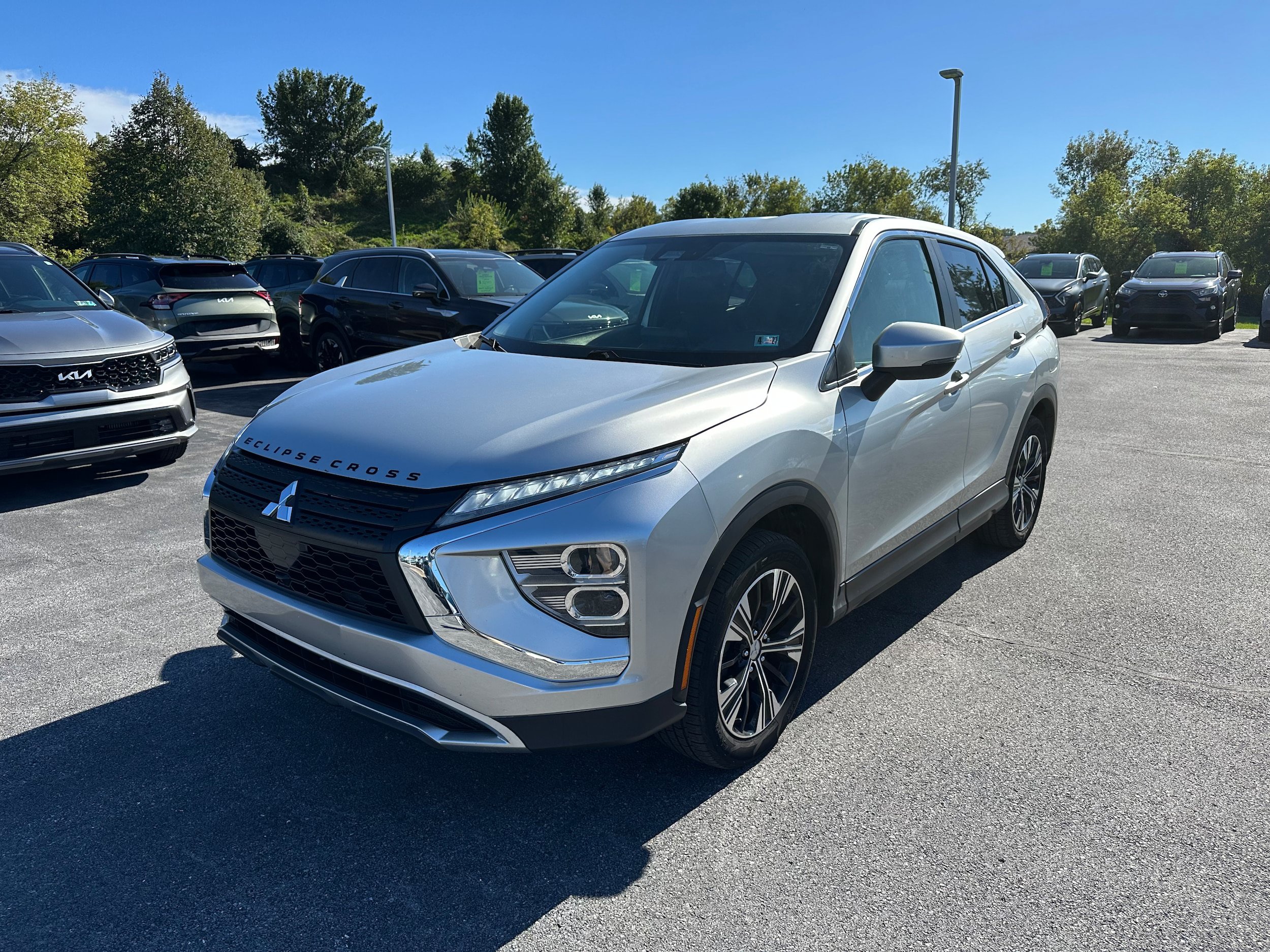 Used 2022 Mitsubishi Eclipse Cross SE AWD/4WD image 1