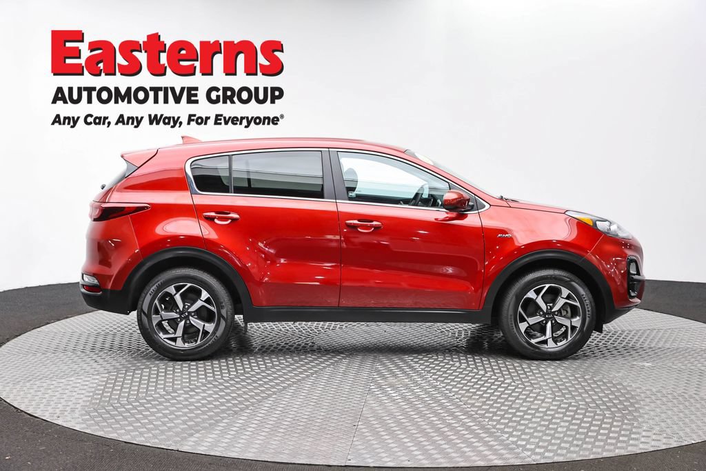 Used 2022 Kia Sportage LX AWD/4WD image 4