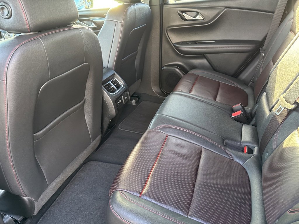Used 2022 Chevrolet Blazer RS w/ Enhanced Convenience Package image 19