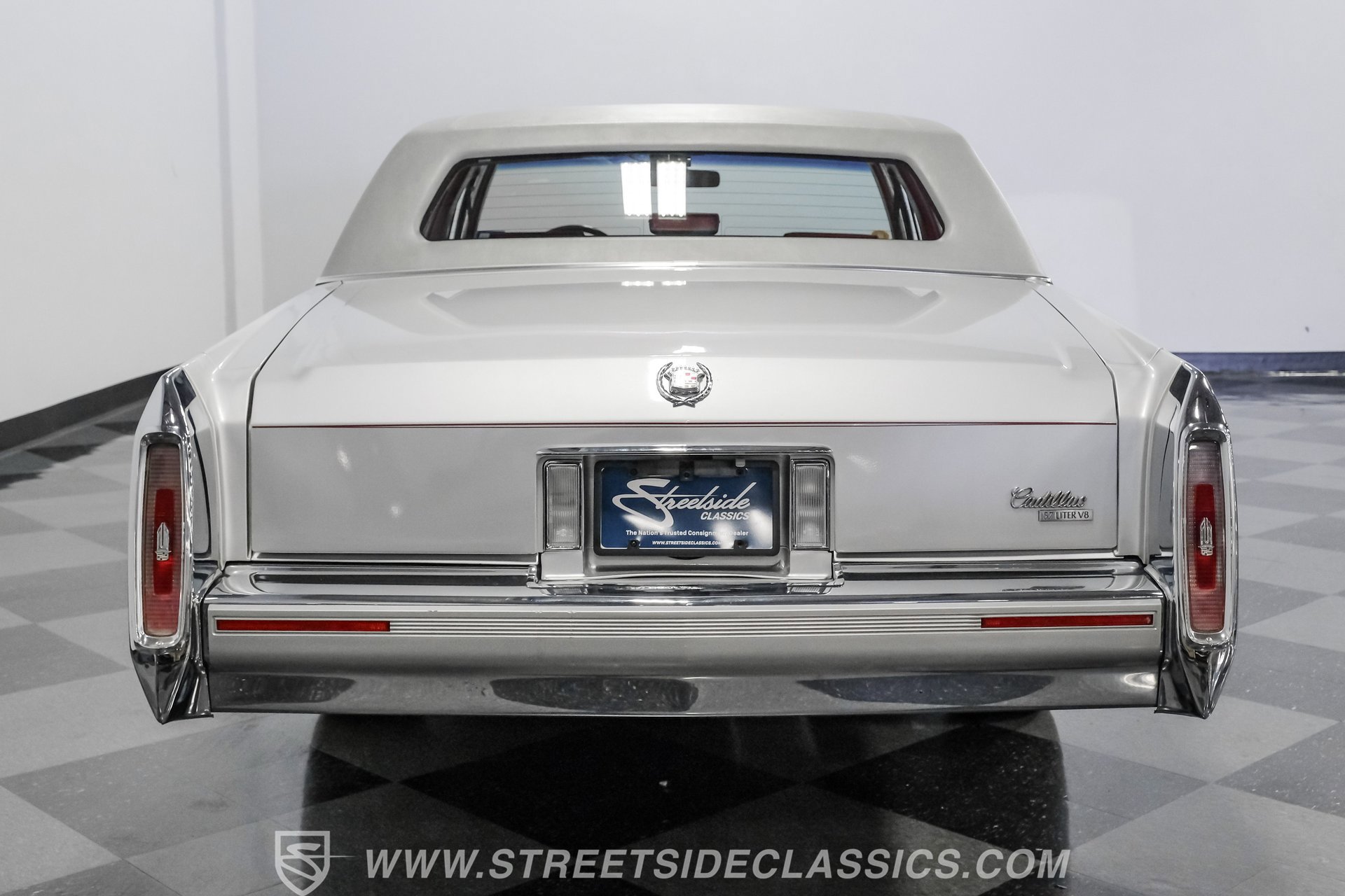 Used 1991 Cadillac Brougham image 10