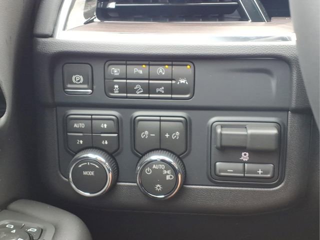 New 2026 Chevrolet Tahoe LS w/ LS Custom Edition AWD/4WD image 12
