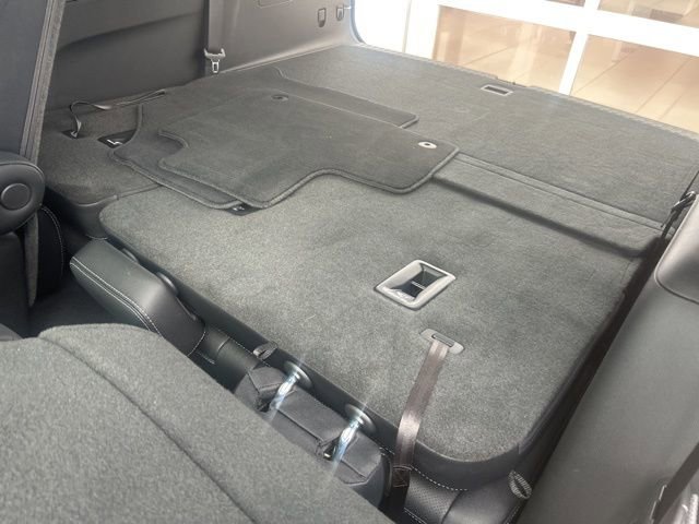 Used 2026 Chevrolet Traverse LT w/ Sun and Wheel Package image 8