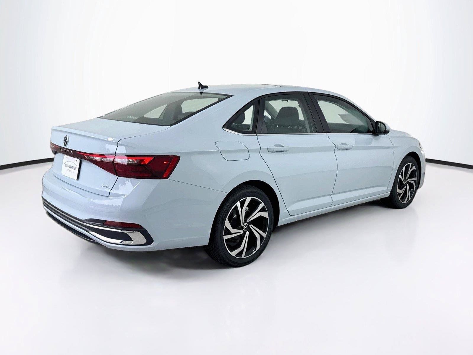 New 2027 Volkswagen Jetta SEL FWD image 2