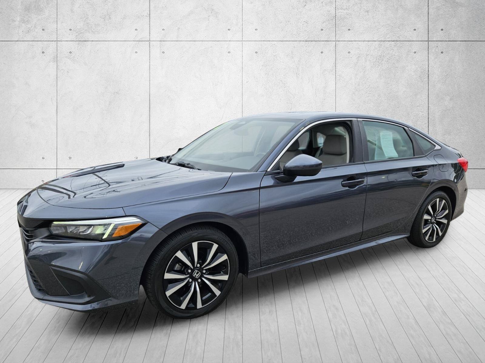 Used 2022 Honda Civic EX image 3