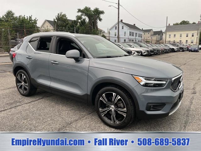 Used 2020 Volvo XC40 T5 Inscription w/ Protection Package AWD/4WD video 2