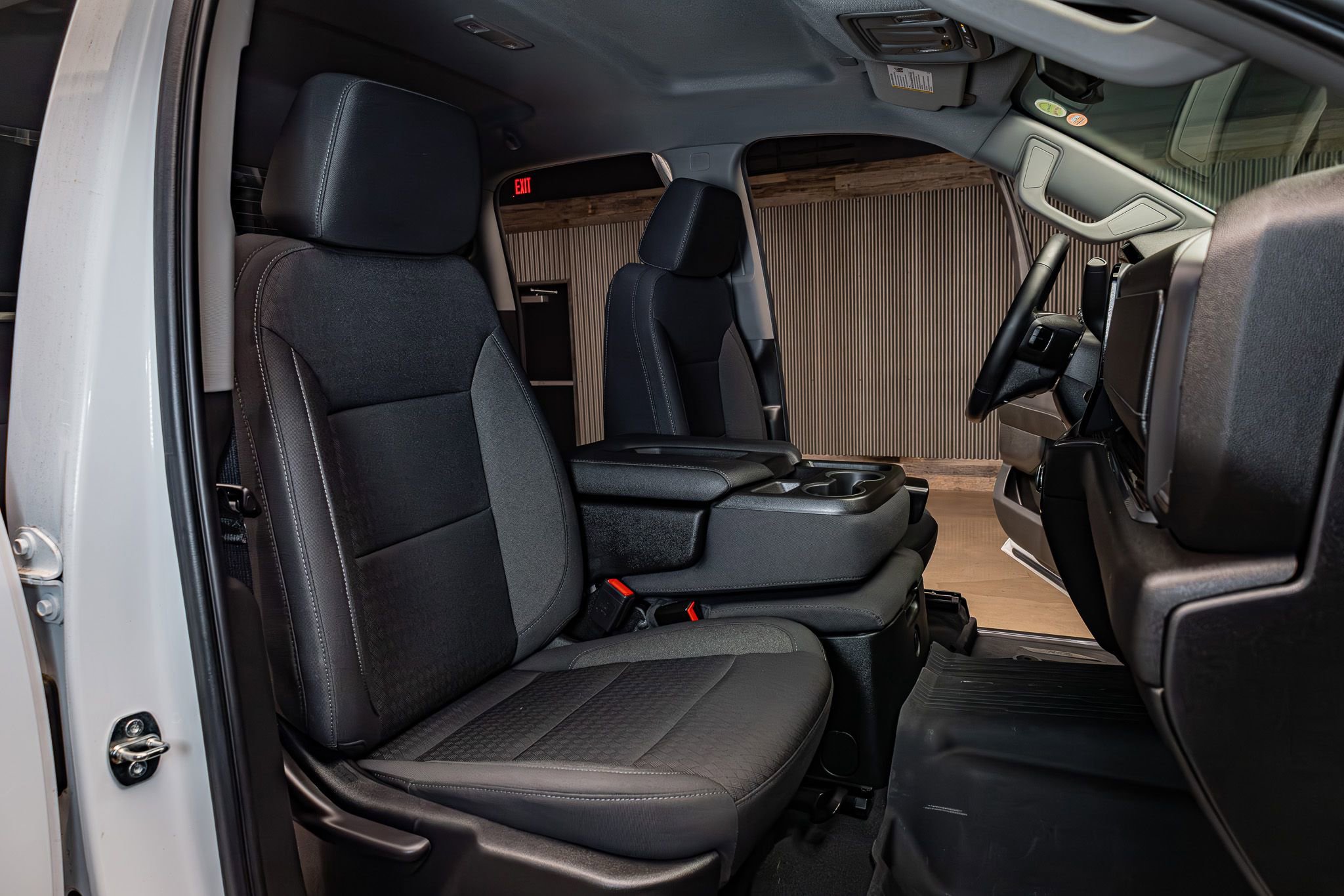 Used 2024 GMC Sierra 2500 SLE w/ SLE Convenience Package image 26