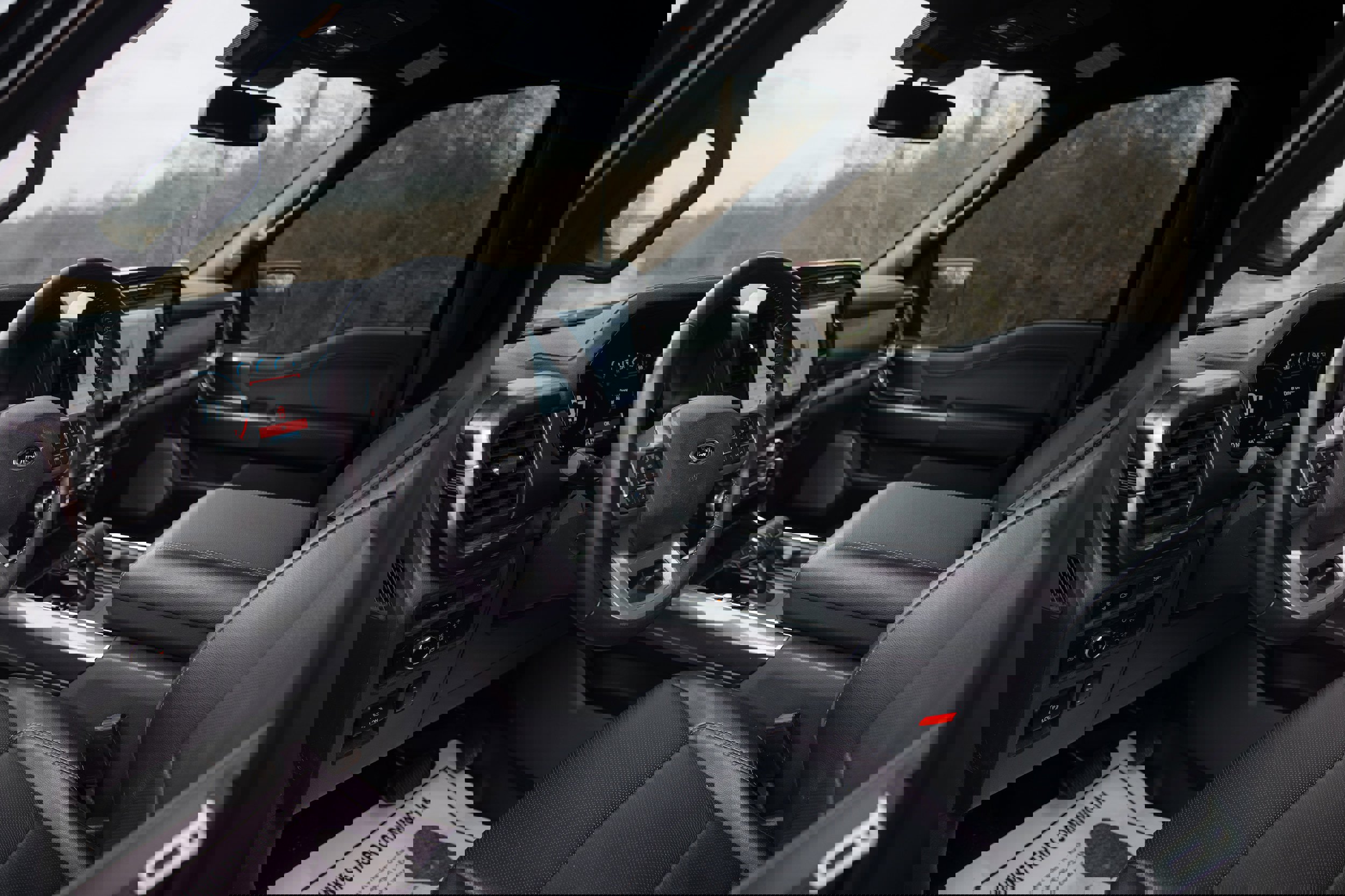 Used 2023 Ford F150 Lariat w/ Equipment Group 502A High image 4