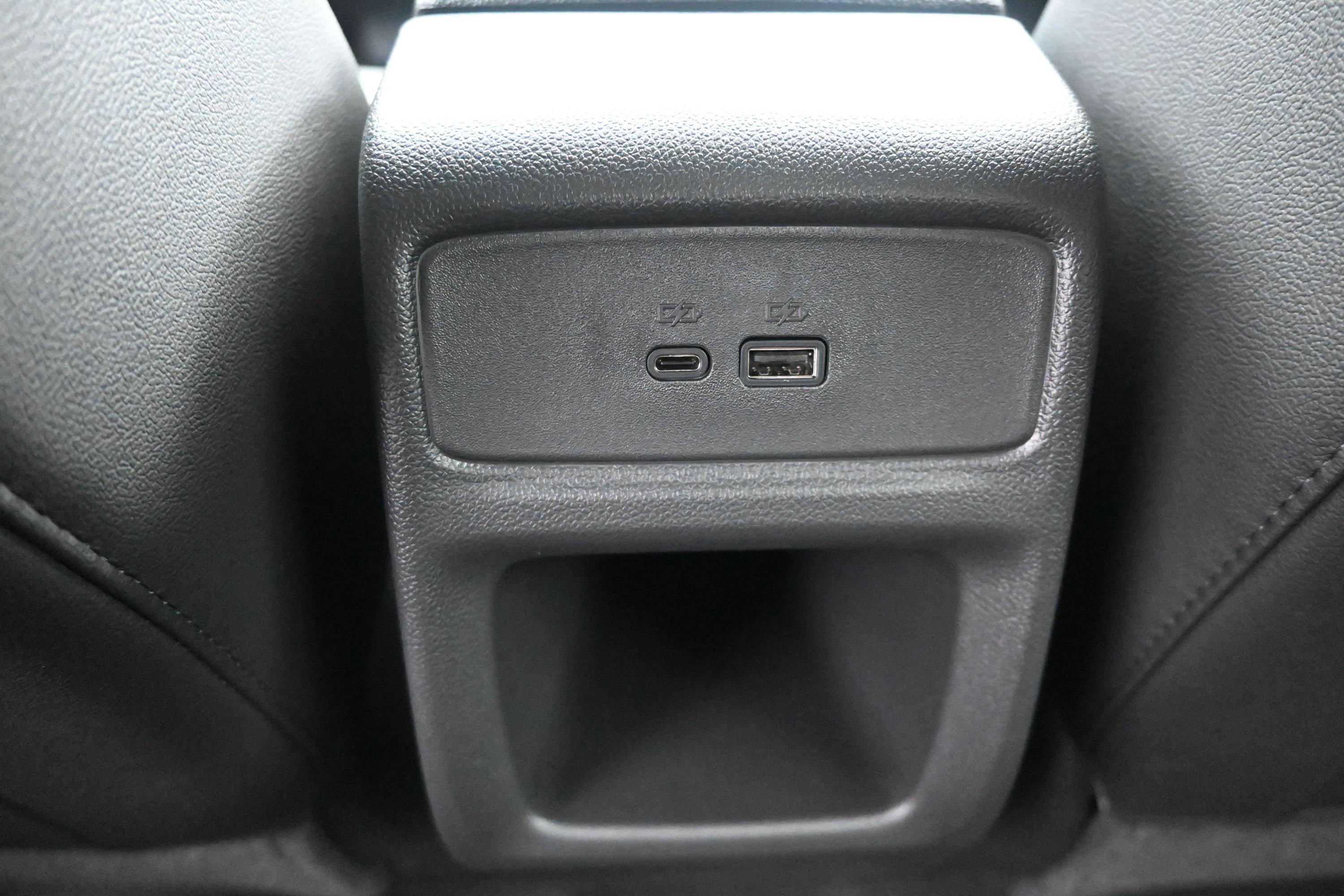 New 2026 Chevrolet Trax LT w/ Sunroof Package FWD image 25