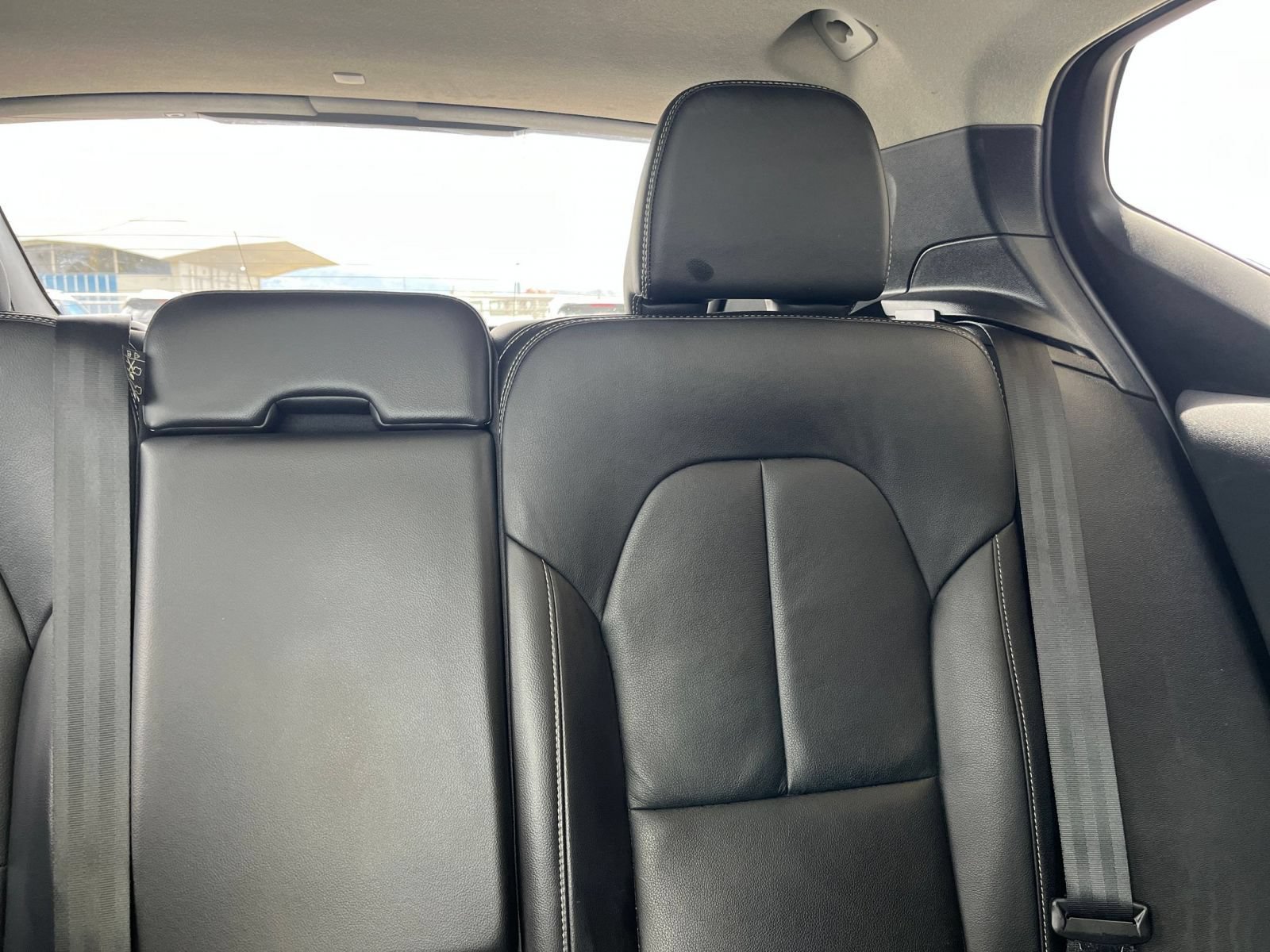 Used 2024 Volvo XC40 B5 Core AWD/4WD image 39